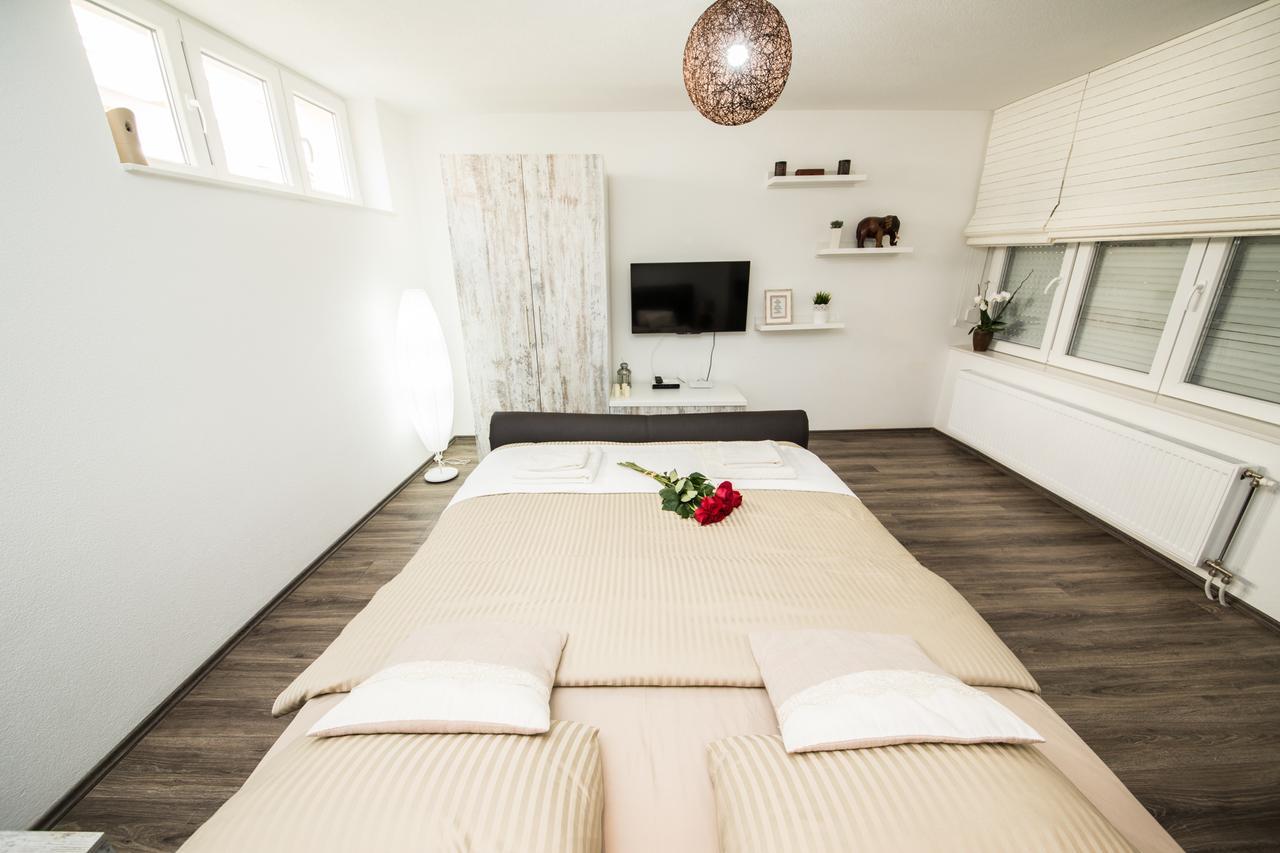 באניה לוקה Studio Apartman Centar מראה חיצוני תמונה